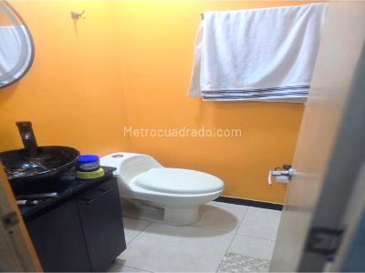 Apartamento de 3 alcobas en venta en San Jose, Sabaneta, 80 m² · foto 10 de 16