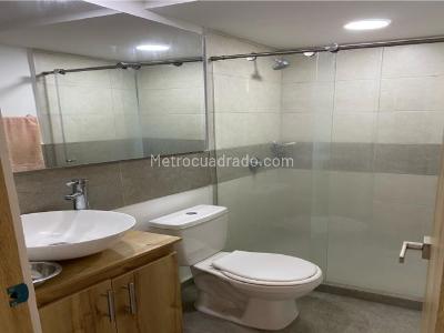 Apartamento de 2 alcobas en venta en Las Lomitas, Sabaneta, 60 m² · foto 6 de 9