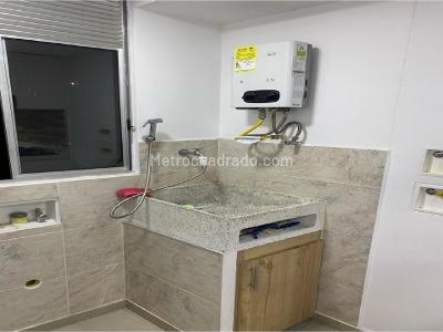 Apartamento de 2 alcobas en venta en Las Lomitas, Sabaneta, 60 m² · foto 7 de 9