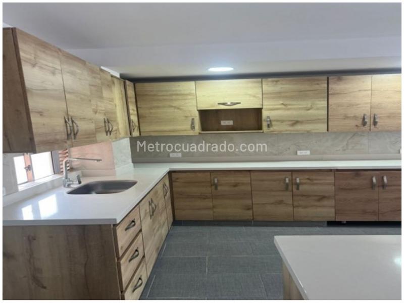 Apartamento en Arriendo, La Doctora, Sabaneta - 2