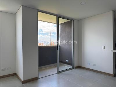 Apartamento en venta en Ditaires, Itagüí · foto 2 de 13