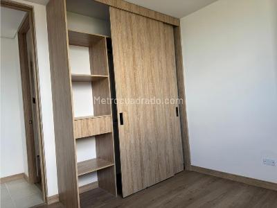 Apartamento en venta en Ditaires, Itagüí · foto 7 de 13