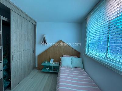 Apartamento de 2 alcobas en venta en Pan De Azucar, Sabaneta, 65 m² · foto 5 de 7