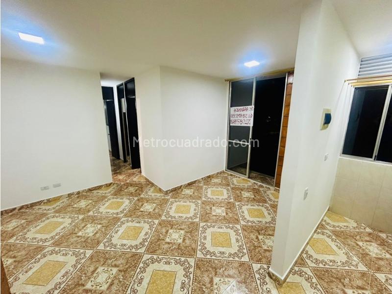 3BR Apartment in Calasanz (54 m²)