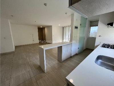 Apartamento de 3 alcobas en venta en Las Lomitas, Sabaneta, 104 m² · foto 5 de 20