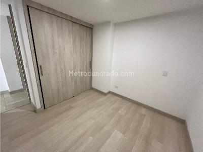 Apartamento de 3 alcobas en venta en Las Lomitas, Sabaneta, 104 m² · foto 13 de 20