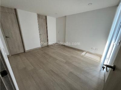 Apartamento de 3 alcobas en venta en Las Lomitas, Sabaneta, 104 m² · foto 17 de 20