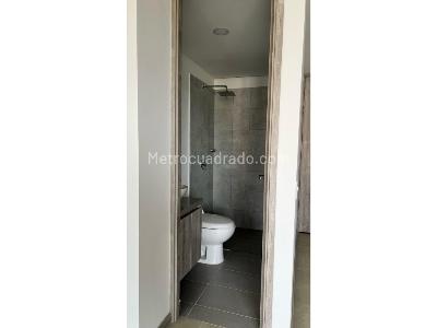 Apartamento de 2 alcobas en venta en Cabañas, Bello, 61 m² · foto 17 de 17