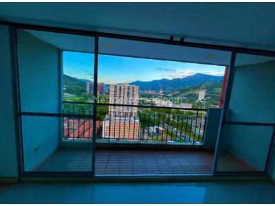 Apartamento de 3 alcobas en venta en Niquia, Bello, 80 m² · foto 8 de 8