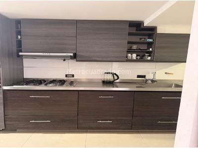 Apartamento de 3 alcobas en venta en Niquia, Bello, 65 m² · foto 2 de 10