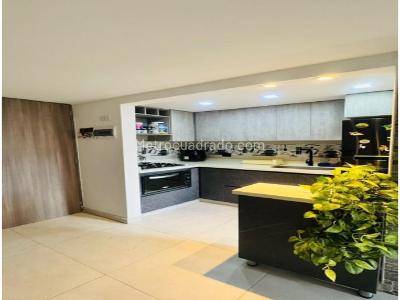 Apartamento de 3 alcobas en venta en Santa Ana, Bello, 54 m² · foto 2 de 19