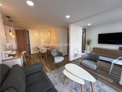 Apartamento de 2 alcobas en venta en San Jose, Sabaneta, 69 m² · foto 12 de 15