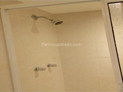 Apartamento de 3 alcobas en venta en Madera, Bello, 62 m² · foto 9 de 11