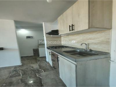 Apartamento de 3 alcobas en venta en Valadares, Bello, 55 m² · foto 4 de 15