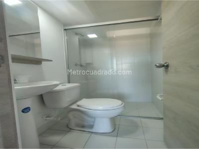 Apartamento de 3 alcobas en venta en Valadares, Bello, 55 m² · foto 13 de 15