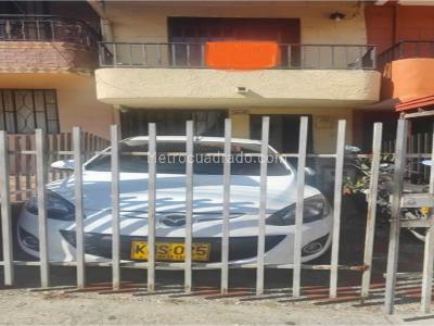 Casa de 4 alcobas en venta en La Florida, Bello, 65 m² · foto 9 de 9