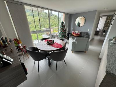 Apartamento de 3 alcobas en venta en Cañaveralejo, Sabaneta, 62 m² · foto 2 de 12