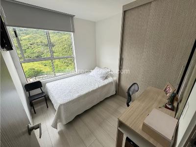 Apartamento de 3 alcobas en venta en Cañaveralejo, Sabaneta, 62 m² · foto 6 de 12