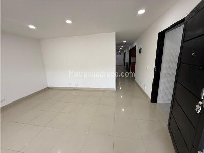 Apartamento de 3 alcobas en venta en Envigado, Envigado, 120 m² · foto 4 de 20