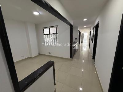 Apartamento de 3 alcobas en venta en Envigado, Envigado, 120 m² · foto 9 de 20
