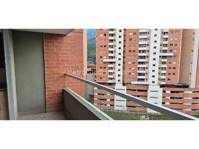 Apartamento de 2 alcobas en venta en Asdesillas, Sabaneta, 64 m² · foto 5 de 5