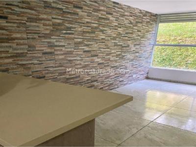 Apartamento de 3 alcobas en venta en Pan De Azucar, Sabaneta, 52 m² · foto 2 de 9