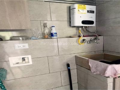 Apartamento de 3 alcobas en venta en Pan De Azucar, Sabaneta, 52 m² · foto 8 de 9