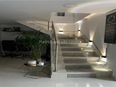 Apartamento de 3 alcobas en venta en Tres Esquinas, Sabaneta, 130 m² · foto 13 de 20