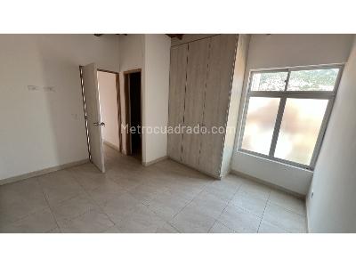 Apartamento de 3 alcobas en venta en Niquia, Bello, 91 m² · foto 14 de 17