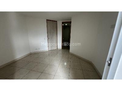 Apartamento de 2 alcobas en venta en Niquia, Bello, 54 m² · foto 3 de 10