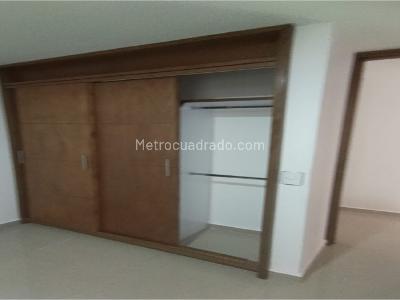 Apartamento de 3 alcobas en venta en Las Lomitas, Sabaneta, 89 m² · foto 8 de 15