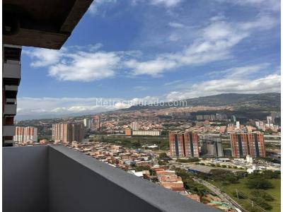 Apartamento de 3 alcobas en venta en Madera, Bello, 57 m² · foto 2 de 17