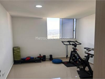 Apartamento de 3 alcobas en venta en Madera, Bello, 57 m² · foto 8 de 17