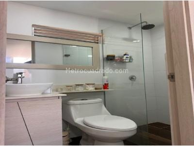 Apartamento de 3 alcobas en venta en Madera, Bello, 57 m² · foto 11 de 17