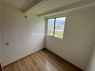 Apartamento de 3 alcobas en venta en La Gabriela, Bello, 63 m² · foto 6 de 13