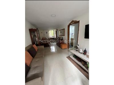 Apartamento de 3 alcobas en venta en Cabañas, Bello, 63 m² · foto 3 de 10