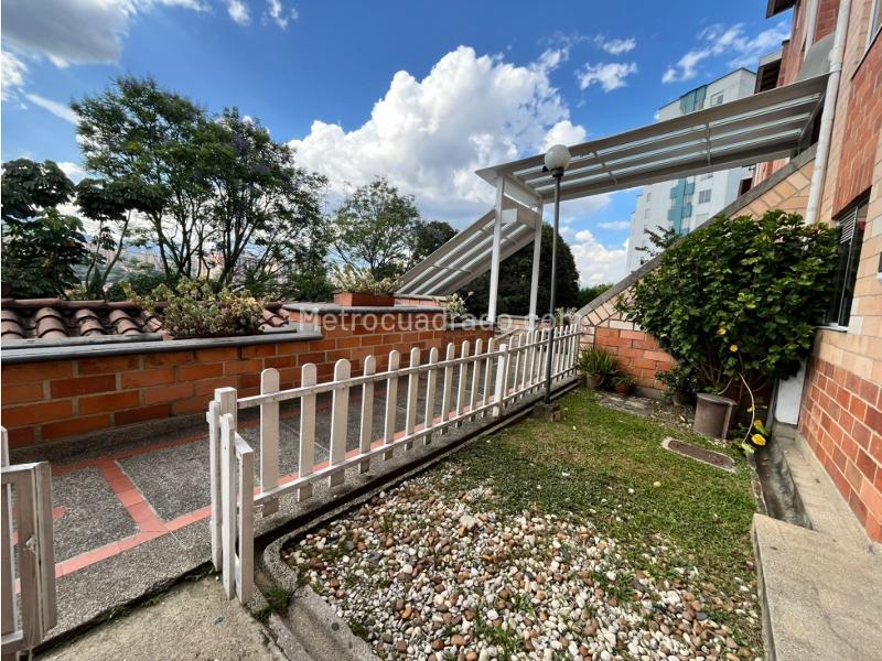 Spacious 3BR House in Belen La Mota