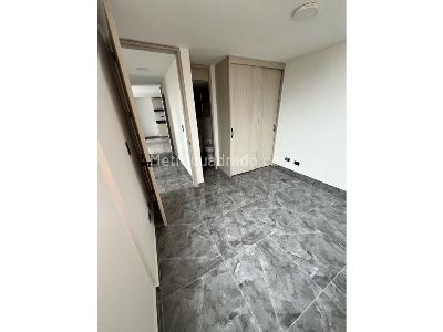 Apartamento de 3 alcobas en venta en El Mirador, Bello, 54 m² · foto 8 de 14