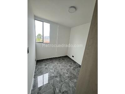 Apartamento de 3 alcobas en venta en El Mirador, Bello, 54 m² · foto 12 de 14