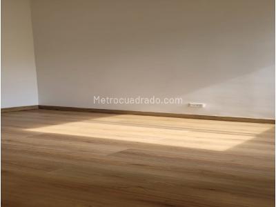 Apartamento de 2 alcobas en venta en San Jose, Sabaneta, 57 m² · foto 4 de 15