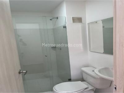 Apartamento de 2 alcobas en venta en San Jose, Sabaneta, 57 m² · foto 12 de 15