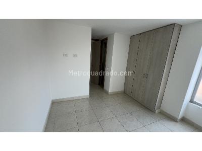 Apartamento de 3 alcobas en venta en Niquia, Bello, 64 m² · foto 6 de 10