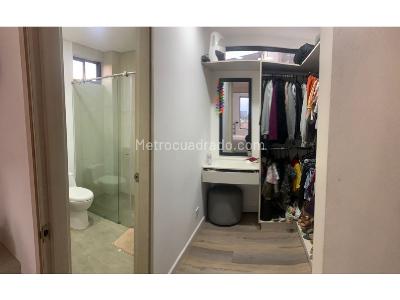 Casa de 5 alcobas en venta en Loma Del Escobero, Envigado, 215 m² · foto 8 de 12