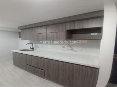 Apartamento de 3 alcobas en venta en Niquia, Bello, 55 m² · foto 11 de 16