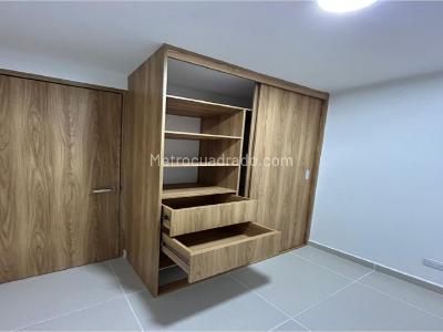 Apartamento de 3 alcobas en venta en San Gabriel, Bello, 57 m² · foto 9 de 16