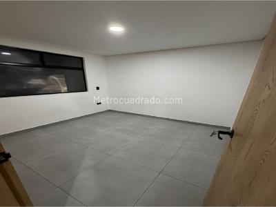 Apartamento de 2 alcobas en venta en Restrepo Naranjo, Sabaneta, 52 m² · foto 10 de 14