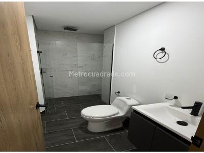 Apartamento de 2 alcobas en venta en Restrepo Naranjo, Sabaneta, 52 m² · foto 12 de 14