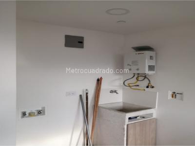 Apartamento de 2 alcobas en venta en Villas Del Carmen, Sabaneta, 65 m² · foto 13 de 20