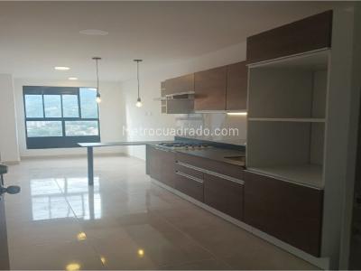 Apartaestudio en venta en Calle Larga, Sabaneta, 36 m² · foto 2 de 19