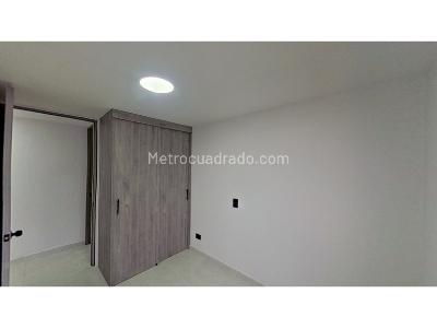 Apartamento de 3 alcobas en venta en La Navarra, Bello, 54 m² · foto 6 de 17